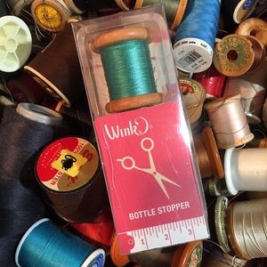 Thread Bottle Stopper